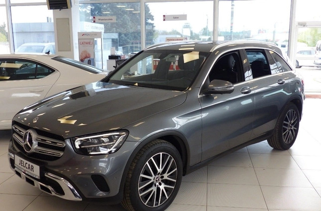 Mercedes-Benz GLC cena 159999 przebieg: 84000, rok produkcji 2019 z Środa Wielkopolska małe 301
